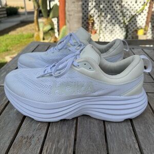 New Hoka Bondi 8 1127952-wwh White Low Top Running  Size 11 D Men’s Sneakers